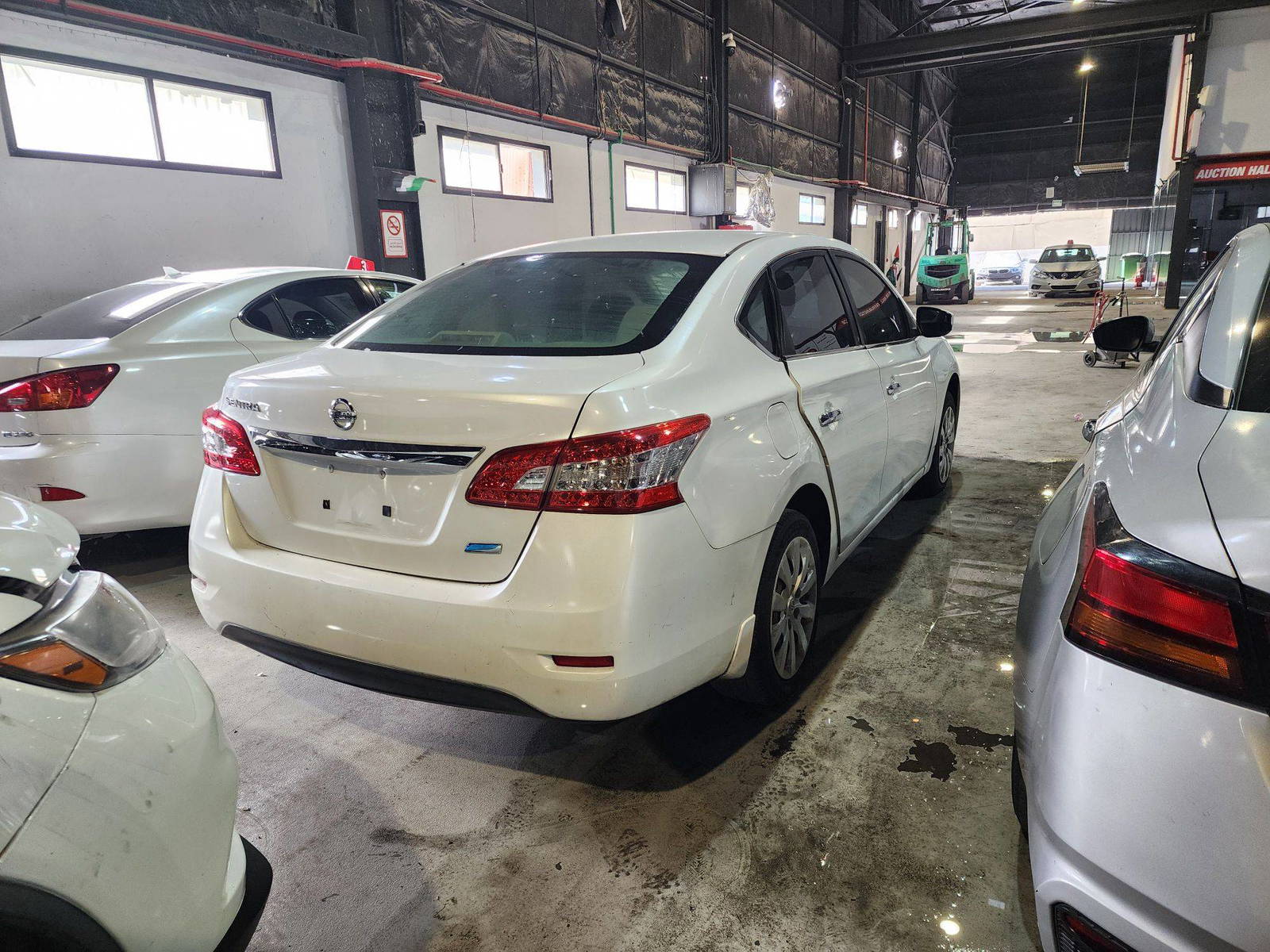 2014 NISSAN SENTRA — 181151 Miles — Lot PXEL687049 — Al Quoz - Marhaba Auctions Used Cars - Image 5