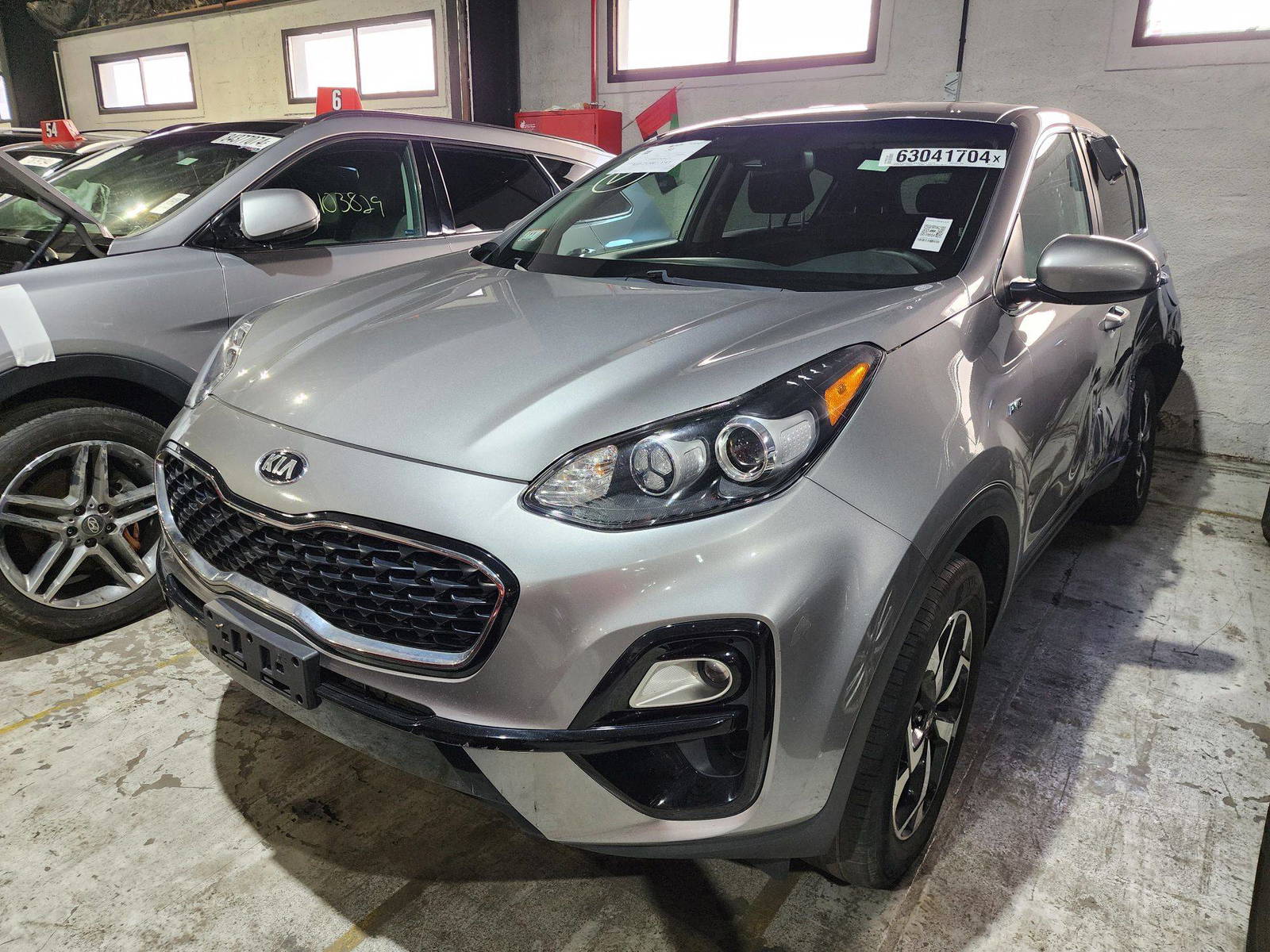 2020 KIA SPORTAGE — 77445 Miles — Lot XL7811474 — Al Quoz - Marhaba Auctions Used Cars - Image 4