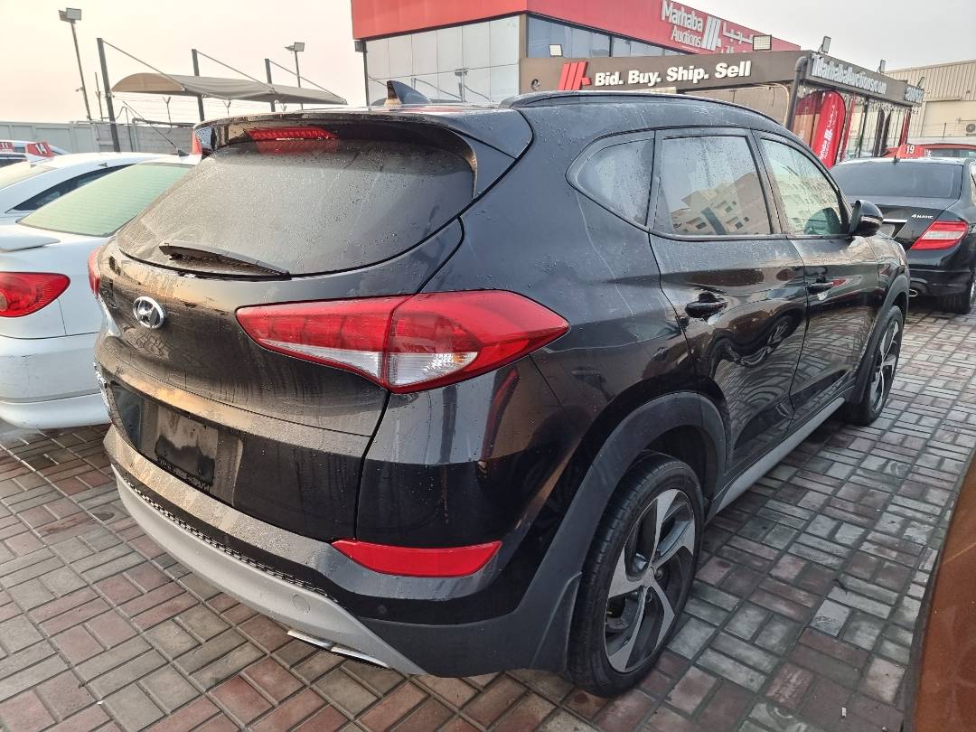 2018 HYUNDAI TUCSON — 170067 Miles — Lot 125478 — Souq - Marhaba Auctions Used Cars - Image 4