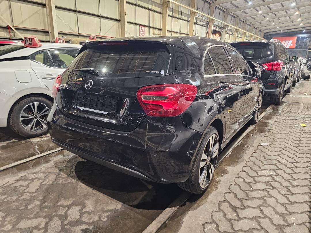MERCEDES BENZ A200 2018 - Marhaba Auction Used Cars - Image 4