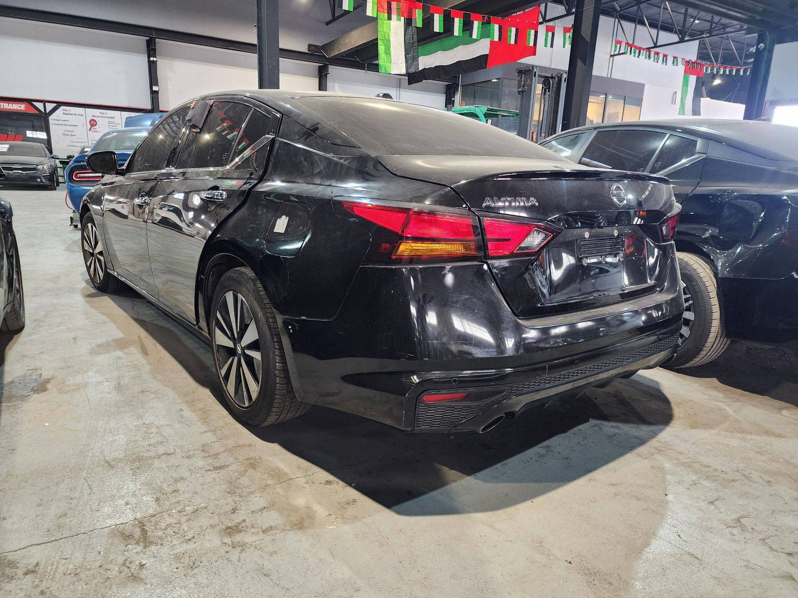 2020 NISSAN ALTIMA — 120907 Miles — Lot 2711009 — Souq - Marhaba Auctions Used Cars - Image 5