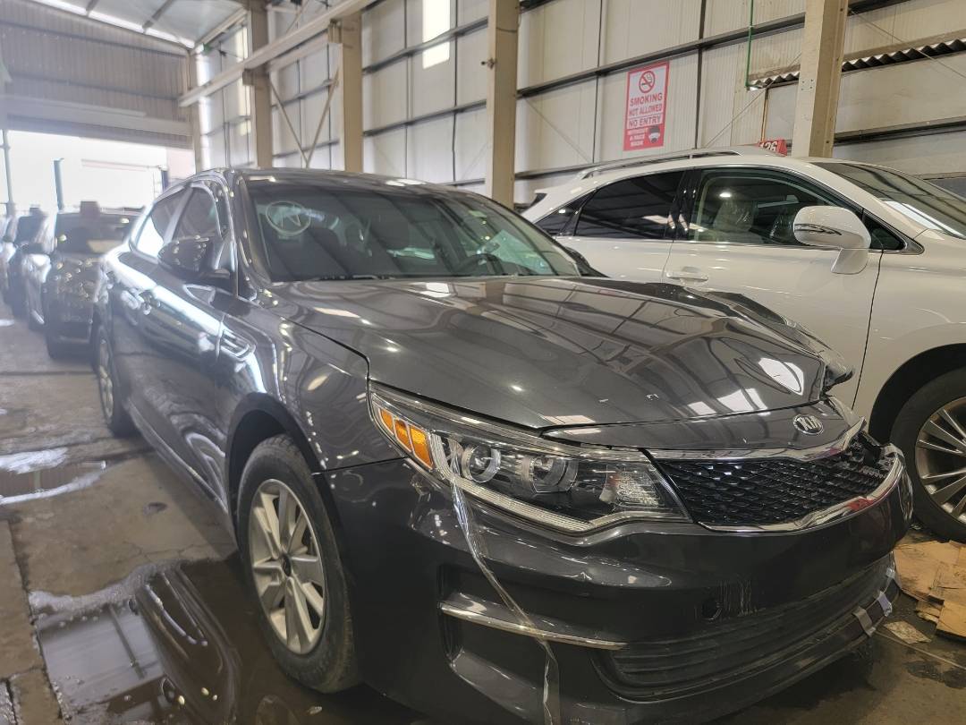 2018 KIA OPTIMA — 80534 Miles — Lot J5234437 — Main - Marhaba Auctions Used Cars - Image 4