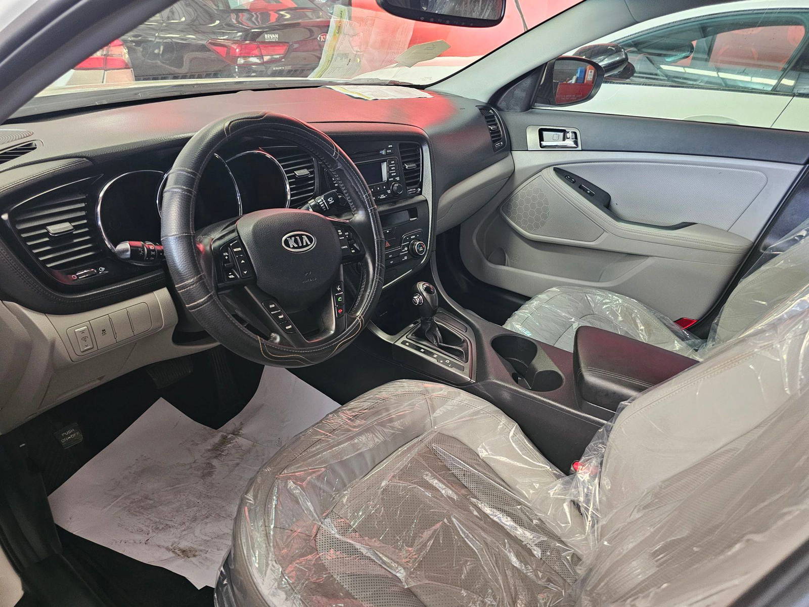 KIA OPTIMA 2011 - Marhaba Auction Used Cars - Image 8