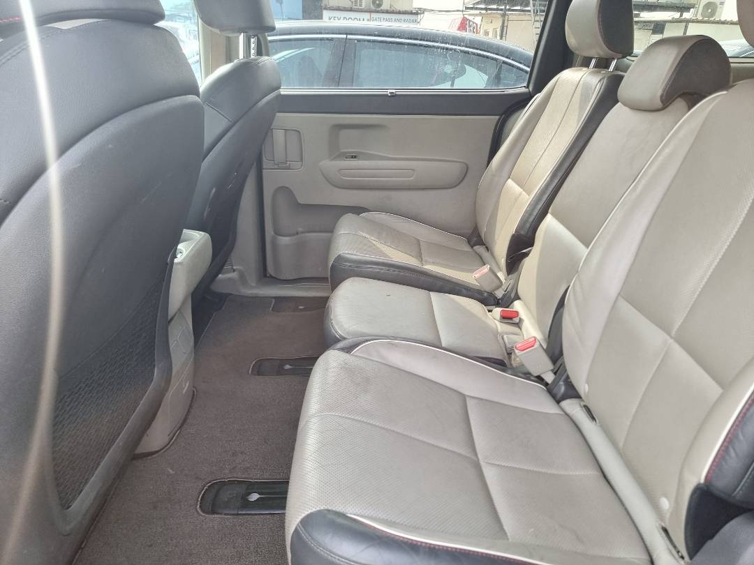 2018 KIA SEDONA — 124042 Miles — Lot 215487 — Main - Marhaba Auctions Used Cars - Image 6