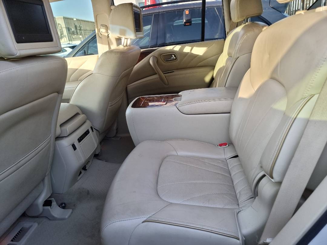 2015 INFINITI QX80 — 151131 Miles — Lot 964095 — Ind. 12 - Marhaba Auctions Used Cars - Image 6