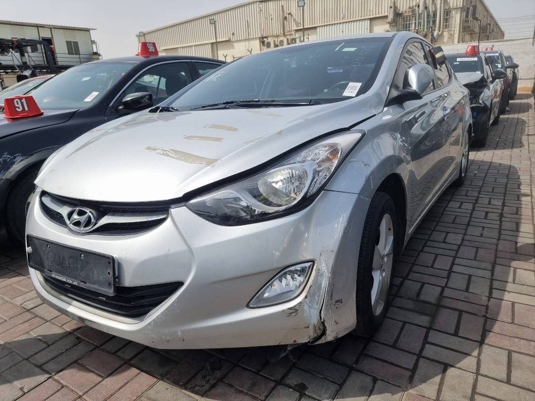 2012 HYUNDAI AVANTE — 187373 KM — Lot 527216 — Main - Marhaba Auctions Used Cars - Image 4