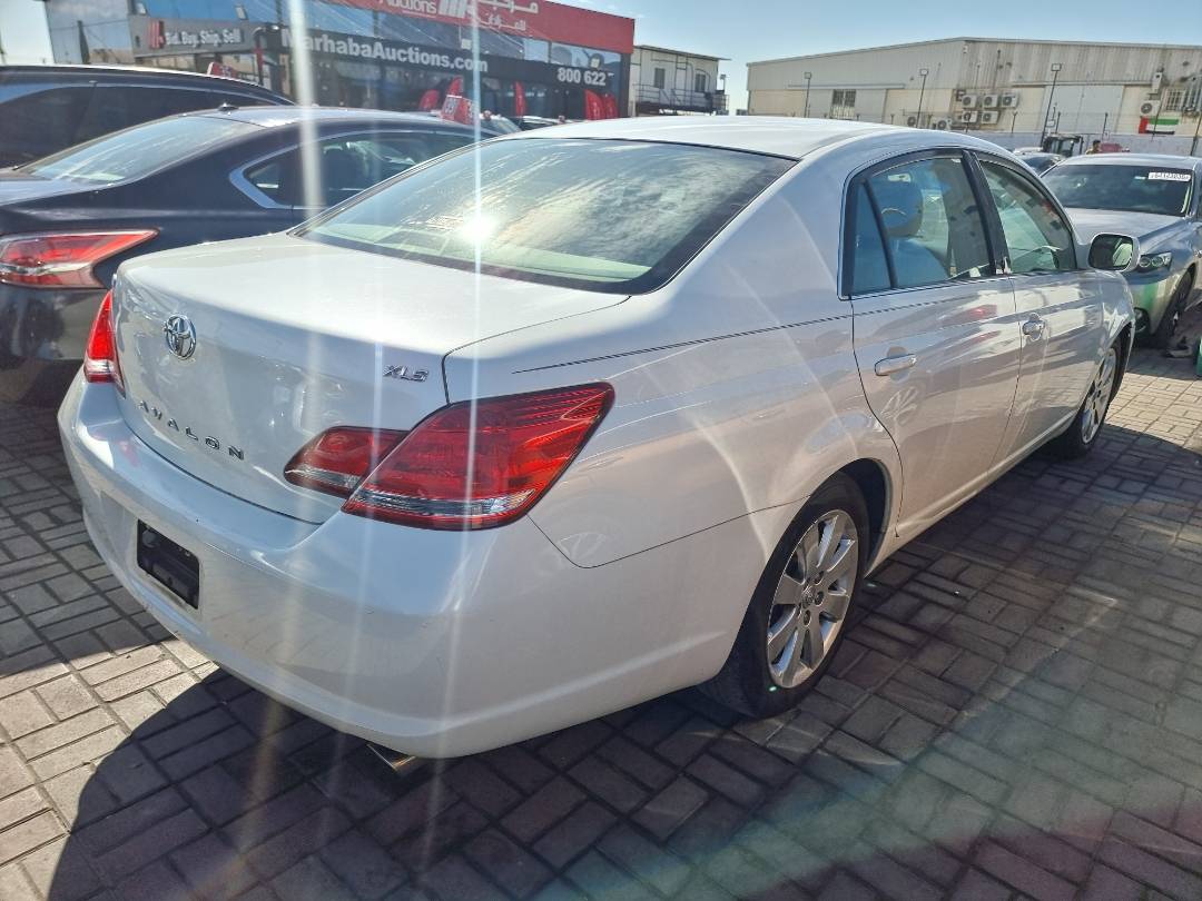 TOYOTA AVALON 2005 - Marhaba Auction Used Cars - Image 4