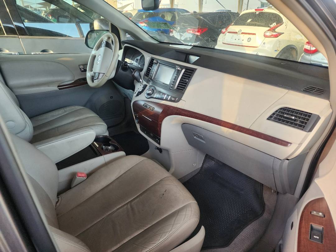 2011 TOYOTA SIENNA — 179947 Miles — Lot 75236043 - Marhaba Auctions Used Cars - Image 6