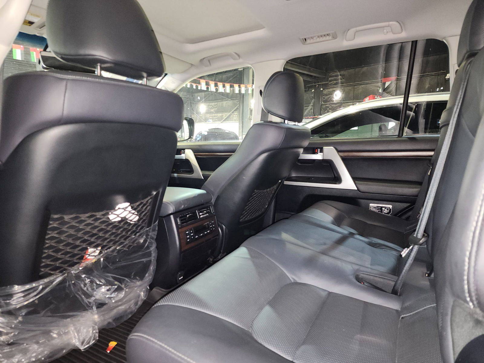 2019 TOYOTA LAND CRUISER — 60613 Miles — Lot 085486 — Ind. 12 - Marhaba Auctions Used Cars - Image 3