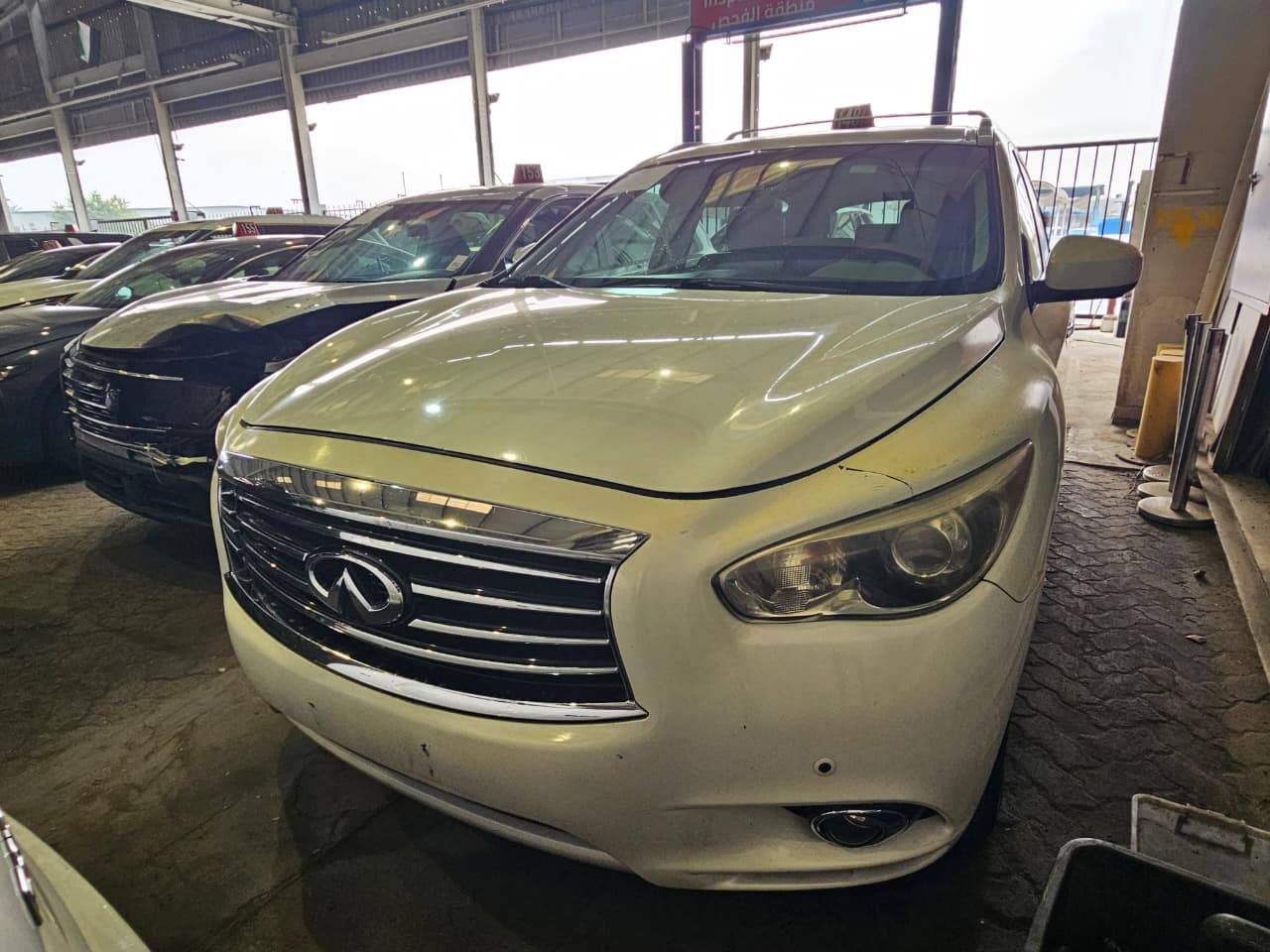 2013 INFINITI JX 35 — 365393 KM — Lot MM2DC313527 — Main - Marhaba Auctions Used Cars - Image 4