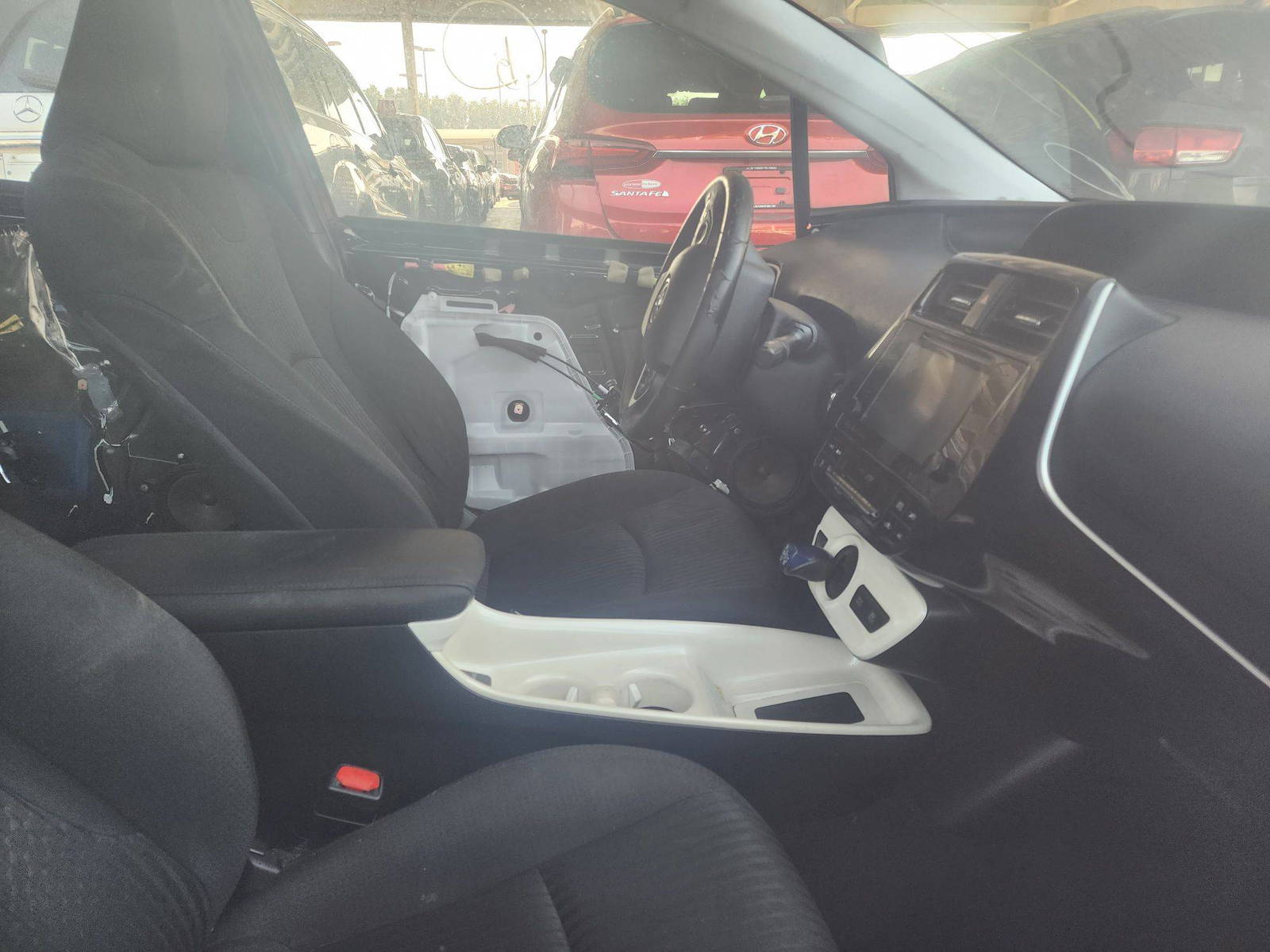 2016 TOYOTA PRIUS — 125404 Miles — Lot 65386063 - Marhaba Auctions Used Cars - Image 8