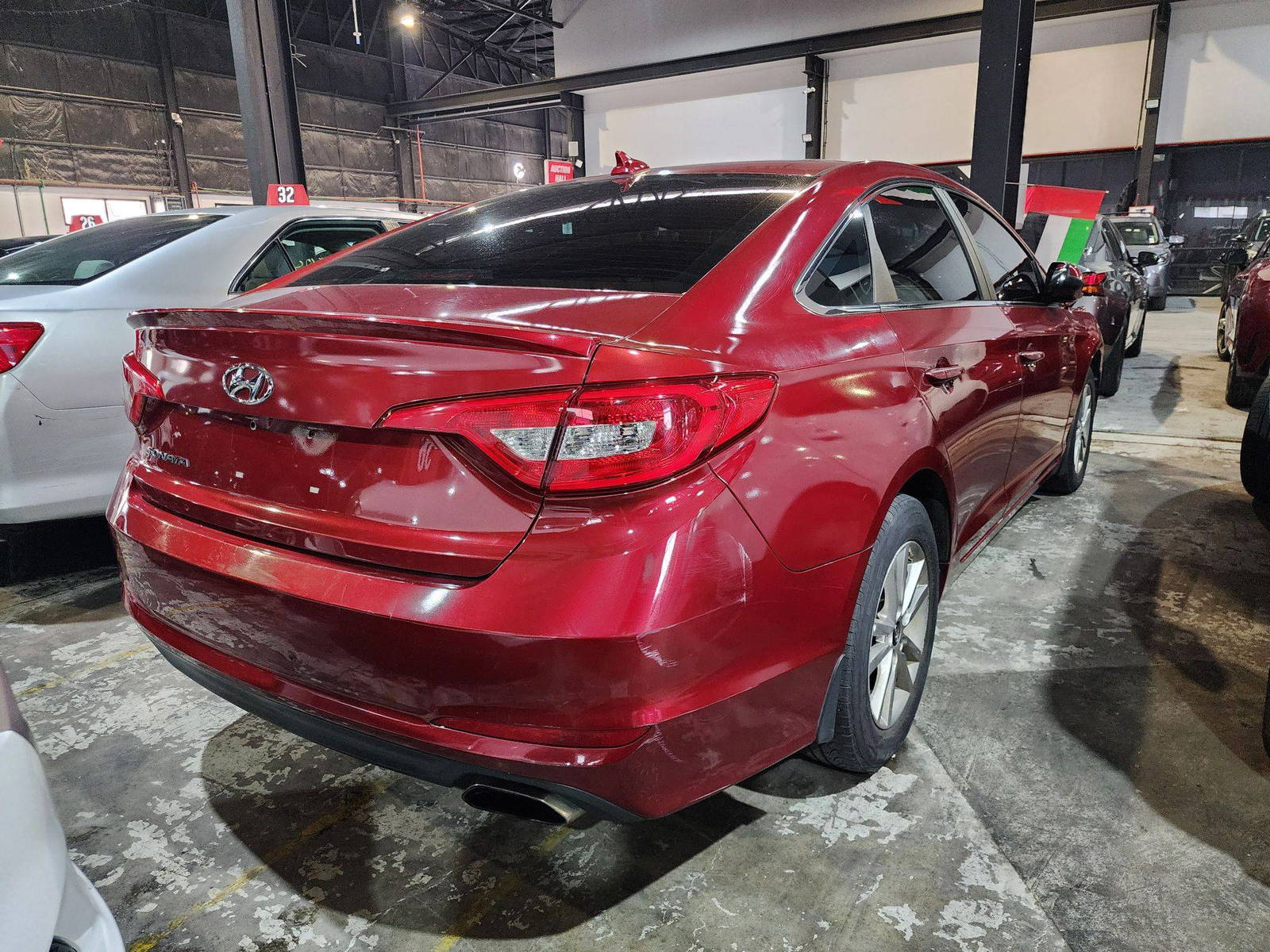 2015 HYUNDAI SONATA — 191685 Miles — Lot 24256 — Al Quoz - Marhaba Auctions Used Cars - Image 4