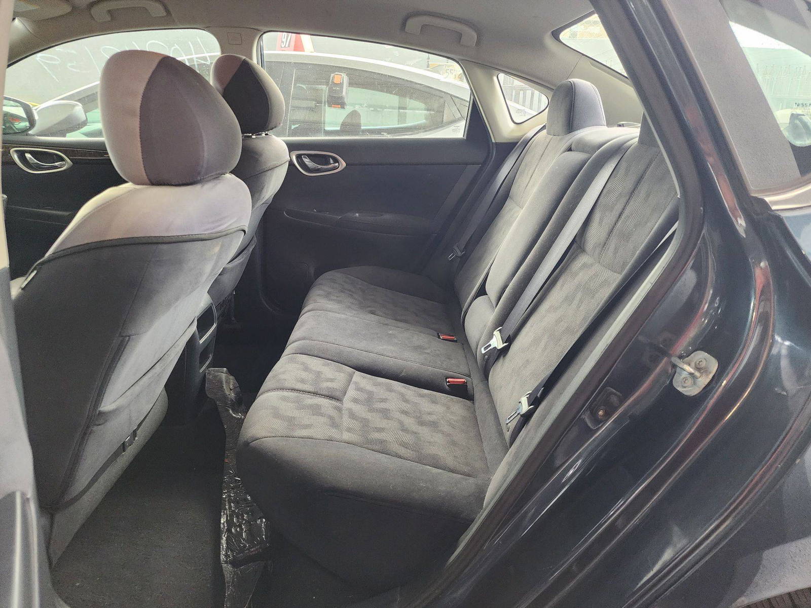 2013 NISSAN SENTRA — 112046 Miles — Lot DL562872 — Al Quoz - Marhaba Auctions Used Cars - Image 8