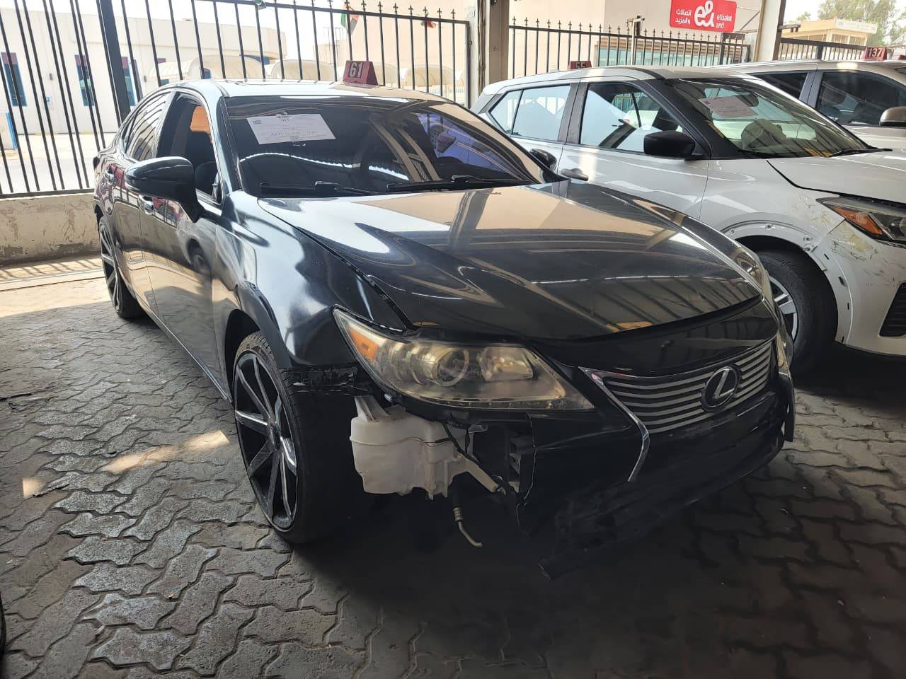 2014 LEXUS ES 350 — 169056 Miles — Lot 2E2097482 — Main - Marhaba Auctions Used Cars - Image 4