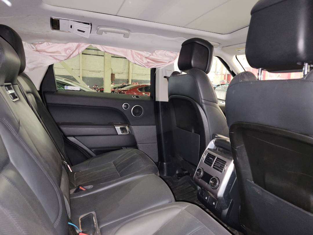 2019 RANG ROVER SPORT — 56460 Miles — Lot A815482 - Marhaba Auctions Used Cars - Image 4
