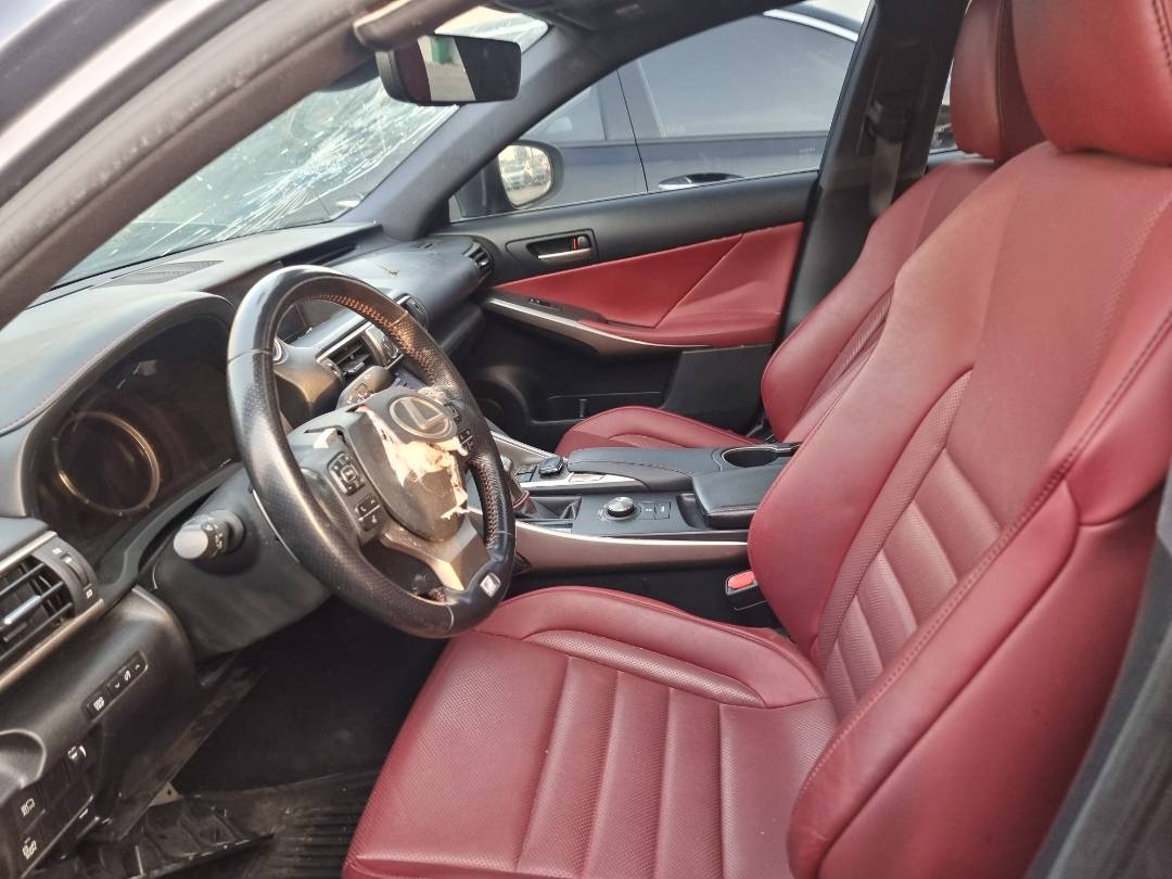 2017 LEXUS IS 200T — 98094 Miles — Lot 050269 — Ind. 12 - Marhaba Auctions Used Cars - Image 9
