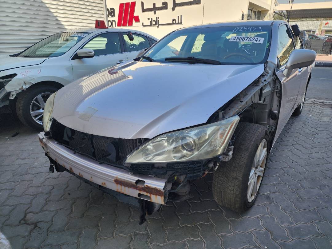 2007 LEXUS ES 350 — 211735 Miles — Lot 43067624 - Marhaba Auctions Used Cars - Image 6
