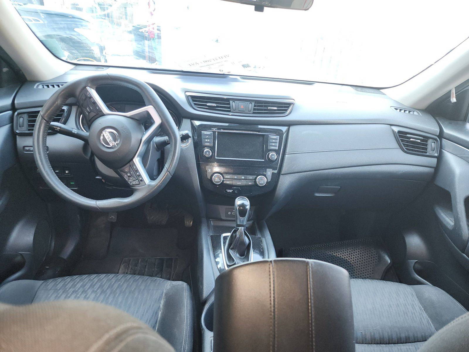 2019 NISSAN ROGUE — 100412 Miles — Lot 80500085 — Al Quoz - Marhaba Auctions Used Cars - Image 8