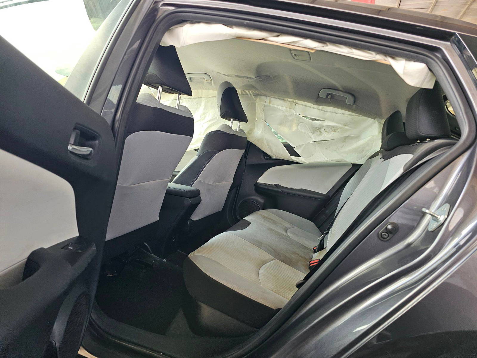 TOYOTA PRIUS 2016 - Marhaba Auction Used Cars - Image 6