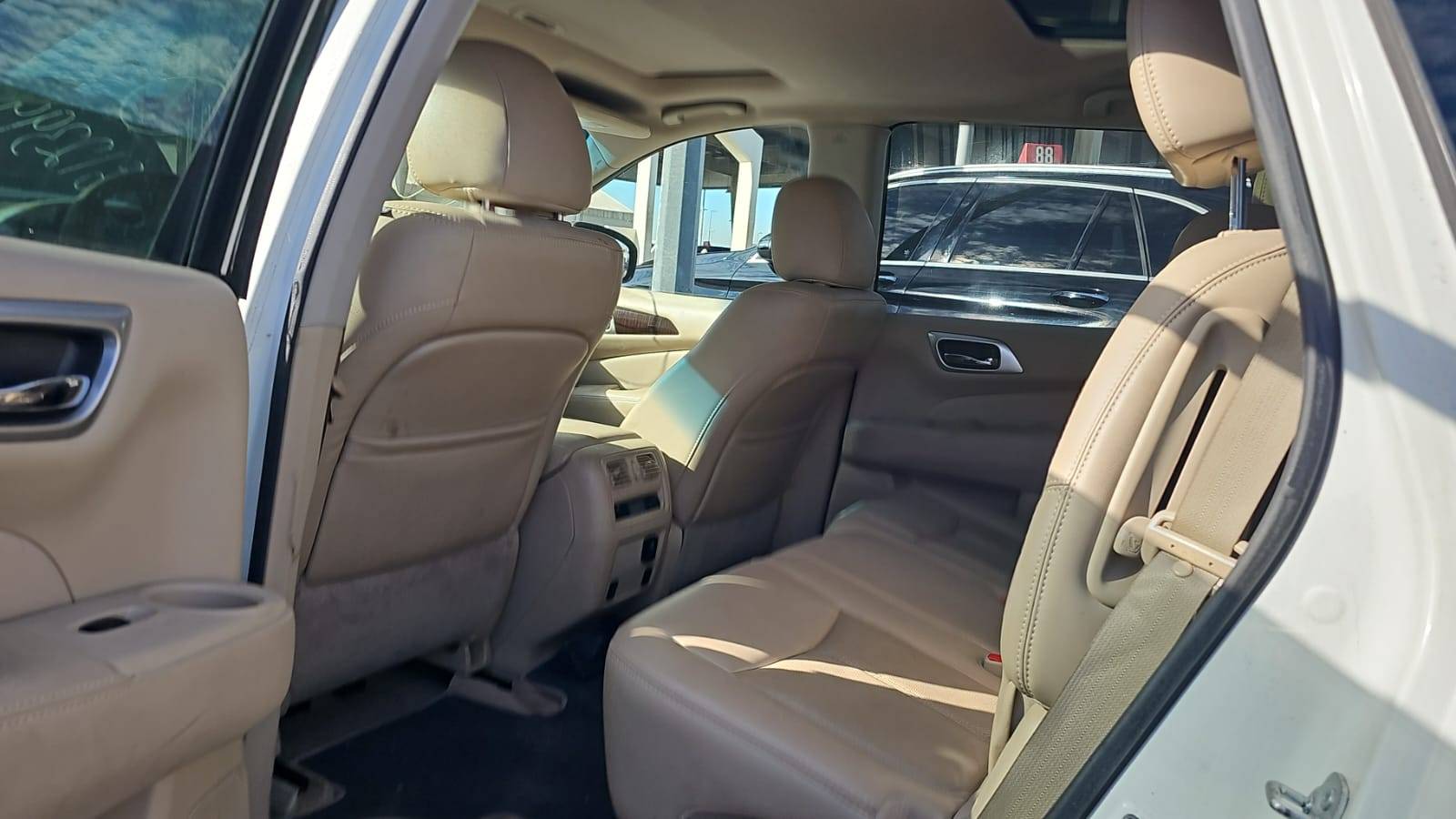 2015 NISSAN PATHFINDER — 171782 Miles — Lot 6FC612399 — Souq - Marhaba Auctions Used Cars - Image 8