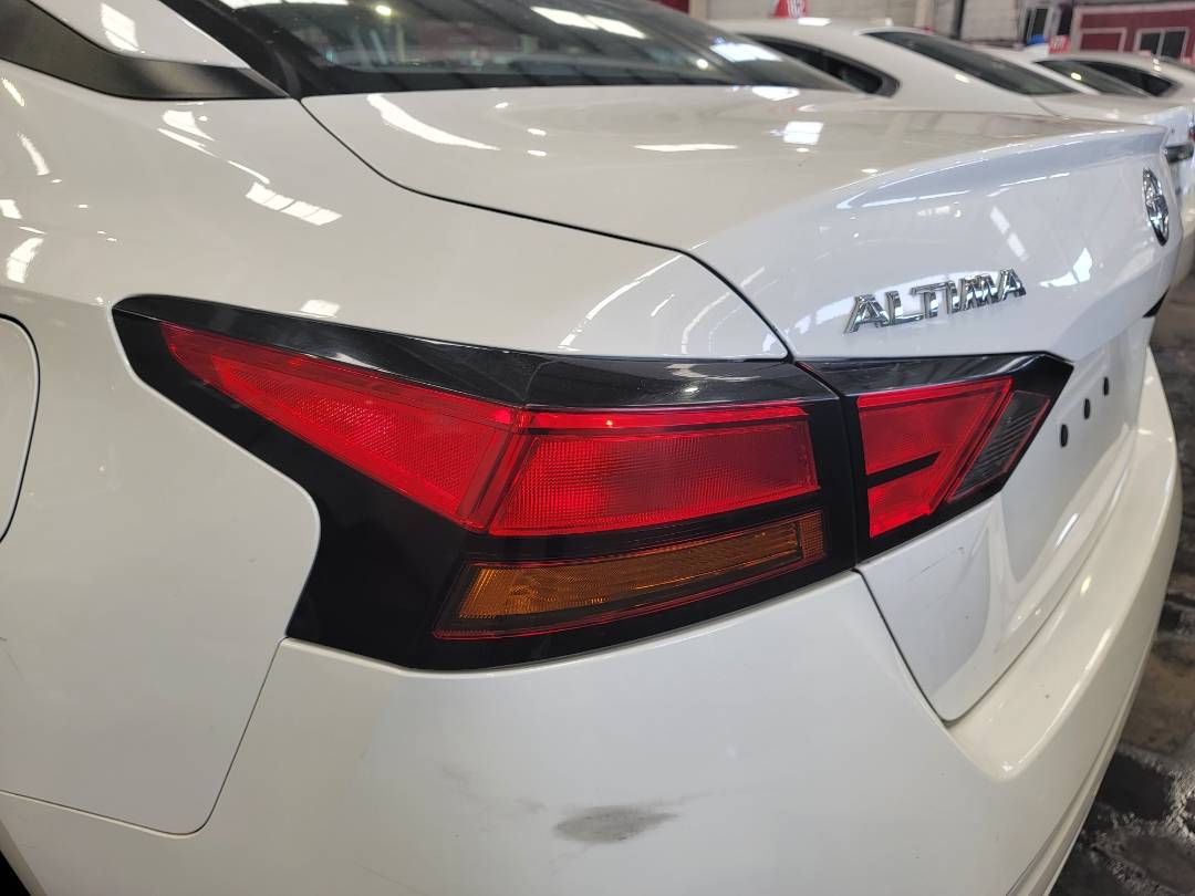 2020 NISSAN ALTIMA — 102534 Miles — Lot 38483954 — Main - Marhaba Auctions Used Cars - Image 11