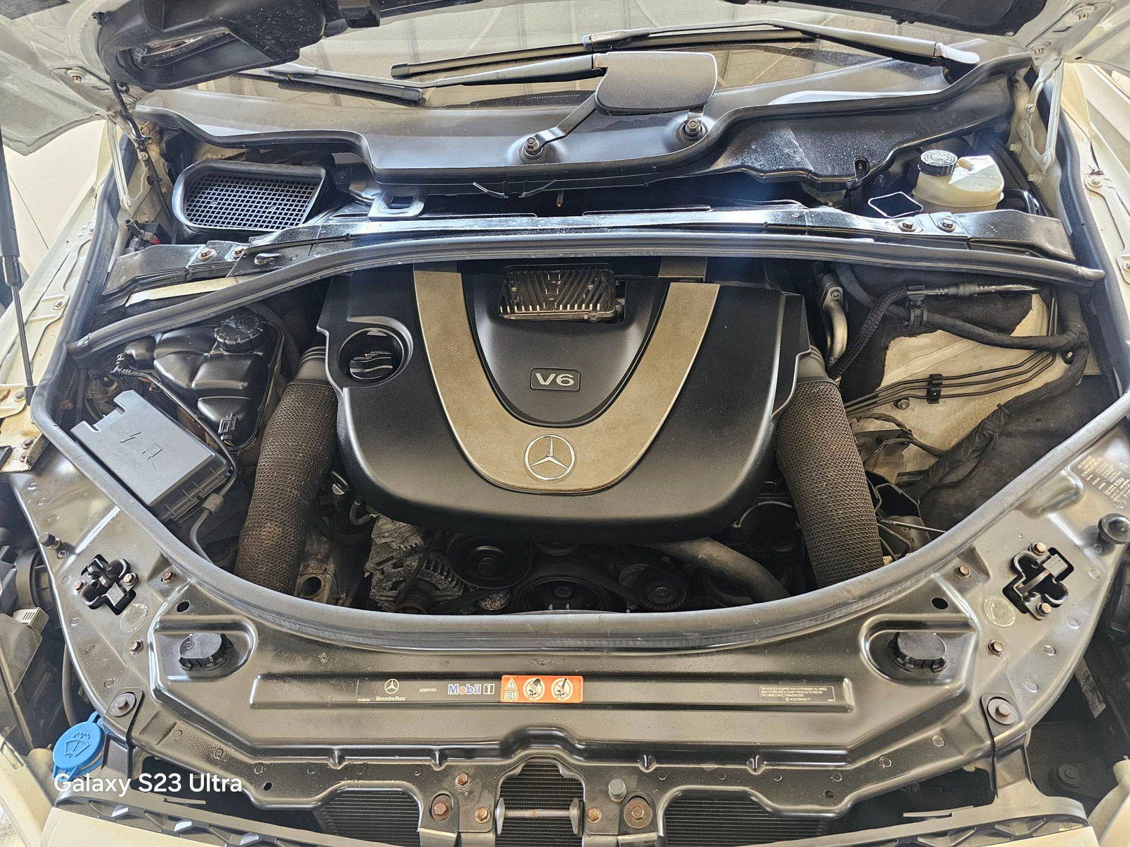 MERCEDES BENZ R 350 2007 - Marhaba Auction Used Cars - Image 12