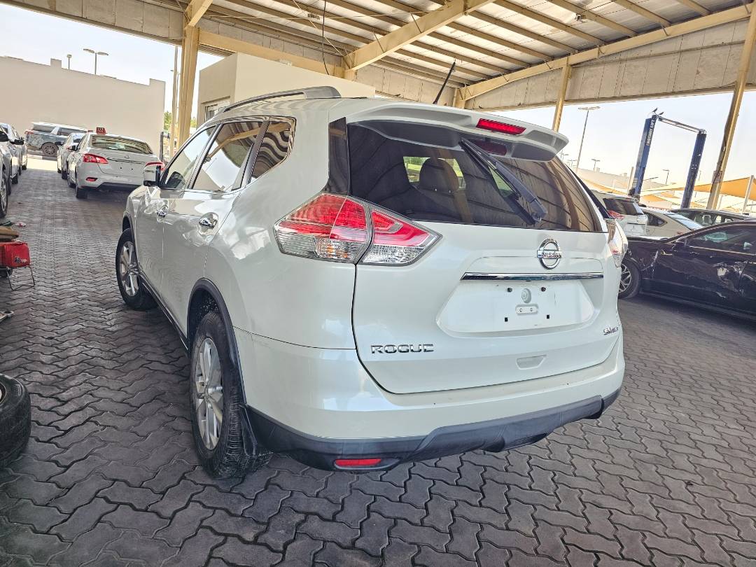 NISSAN ROGUE