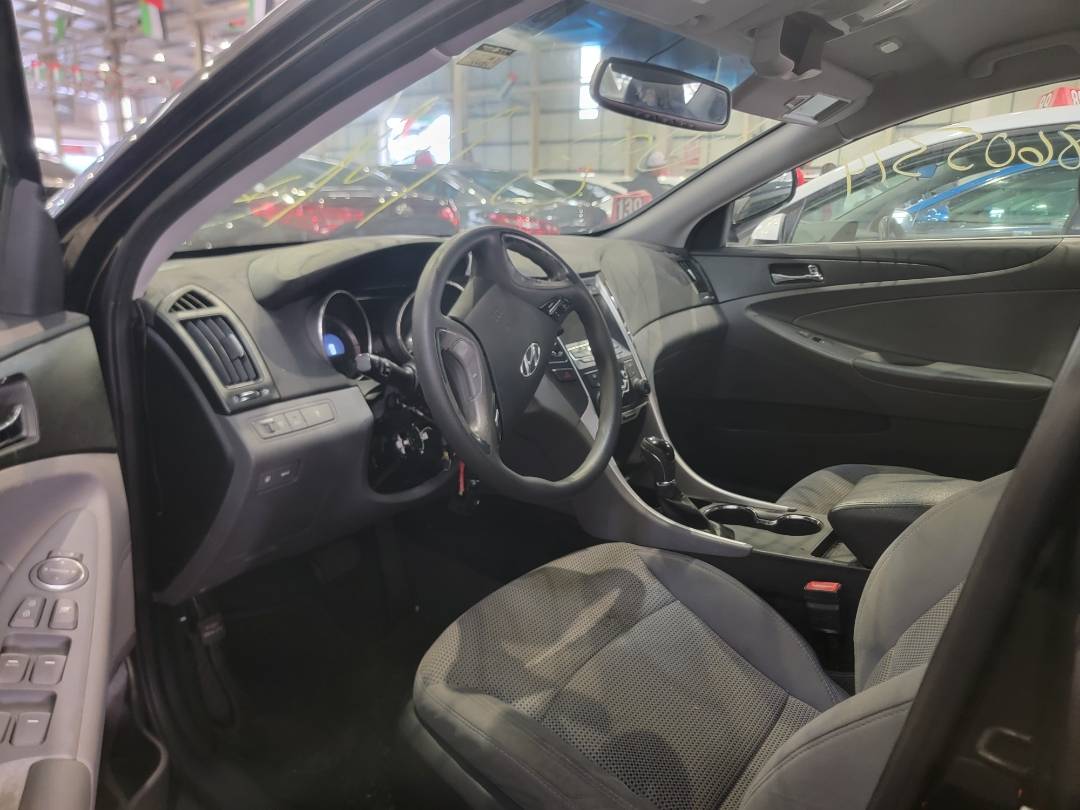 2011 HYUNDAI SONATA — 144484 Miles — Lot 68605514 — Main - Marhaba Auctions Used Cars - Image 6