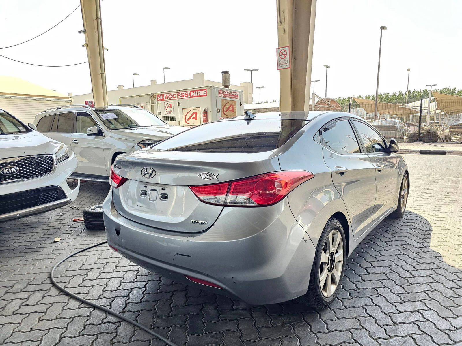 2012 HYUNDAI ELANTRA — 207648 Miles — Lot CU193030 — Souq - Marhaba Auctions Used Cars - Image 3