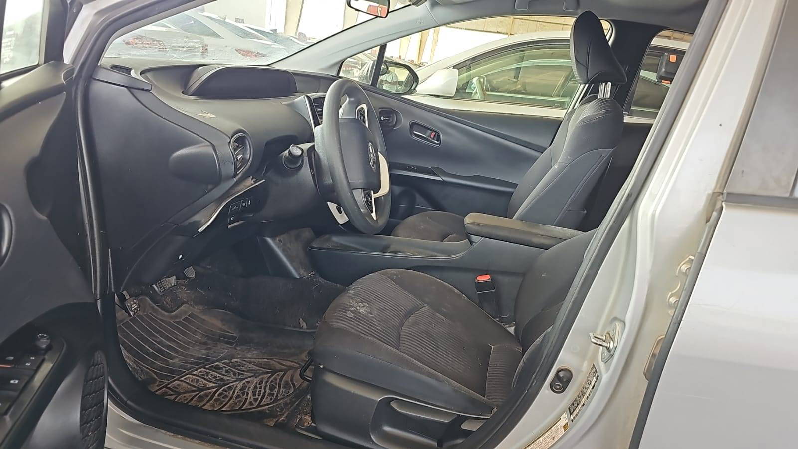 TOYOTA PRIUS 2018 - Marhaba Auction Used Cars - Image 6