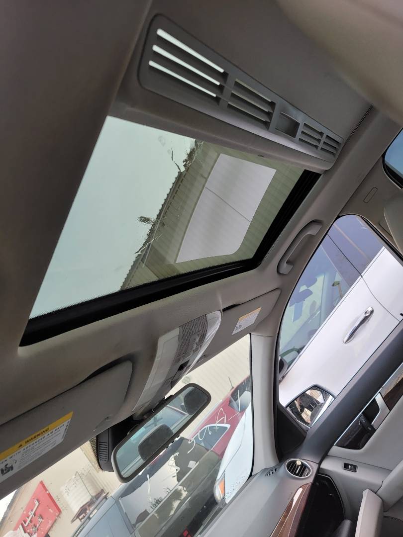 MERCEDES BENZ C300 2014 - Marhaba Auction Used Cars - Image 9