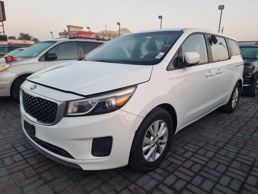 2016 KIA SEDONA — 191882 Miles — Lot 125478 — Ind. 12 - Marhaba Auctions Used Cars - Image 3