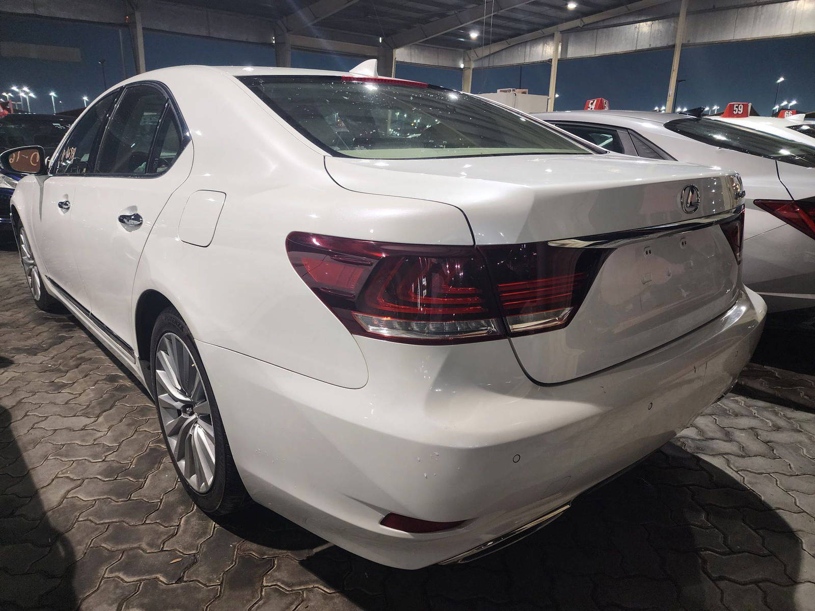 2014 LEXUS LS 460 — 166531 Miles — Lot 62248073 - Marhaba Auctions Used Cars - Image 12