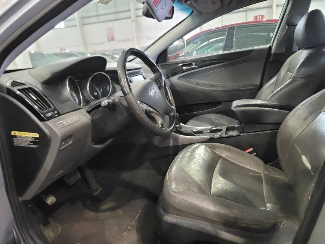 2012 HYUNDAI SONATA — 182769 Miles — Lot 37531984 — Main - Marhaba Auctions Used Cars - Image 8