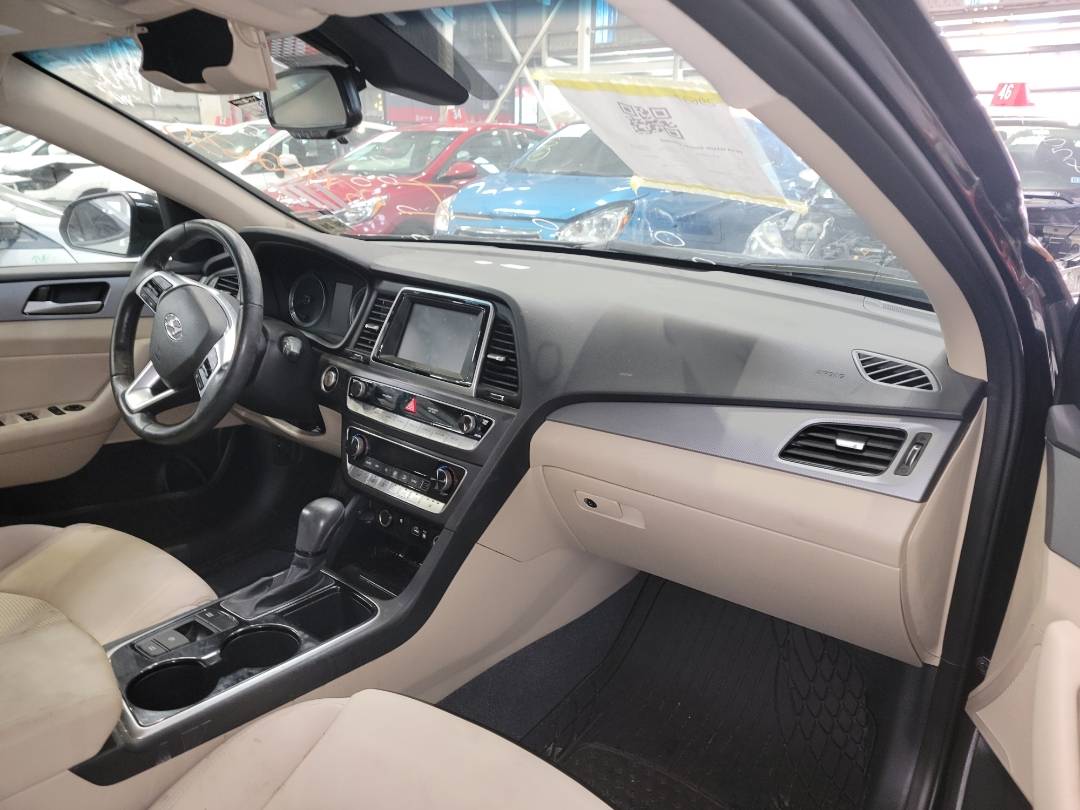 2019 HYUNDAI SONATA — 96093 Miles — Lot 37922630 - Marhaba Auctions Used Cars - Image 5