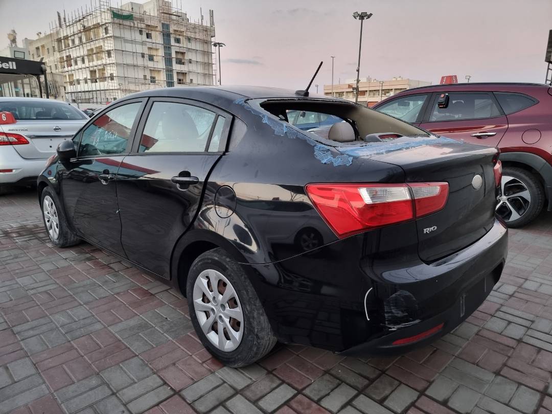 2014 KIA RIO — 105648 Miles — Lot 125478 — Ind. 12 - Marhaba Auctions Used Cars - Image 5