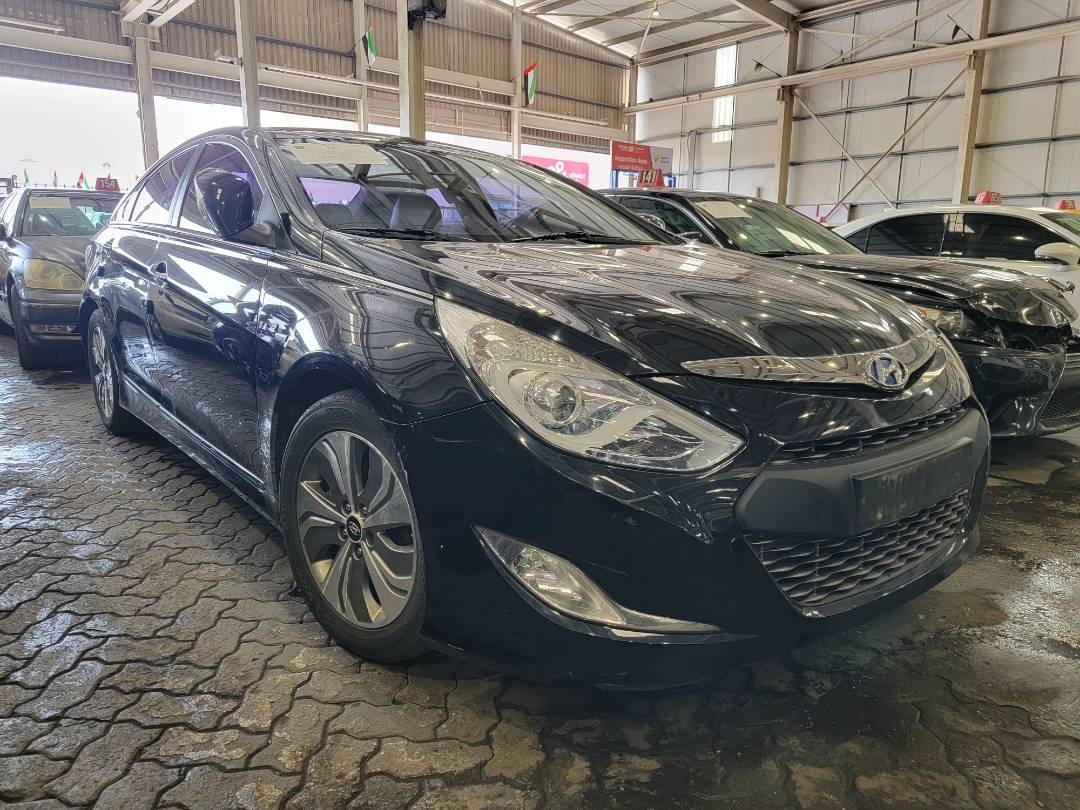 2014 HYUNDAI SONATA — 145472 KM — Lot 077173 — Main - Marhaba Auctions Used Cars - Image 4