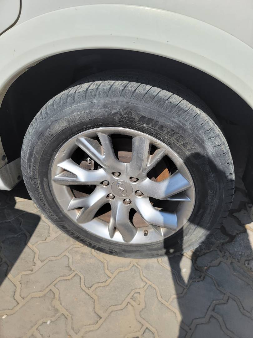 2014 INFINITI QX80 — 154361 Miles — Lot 9551516 — Main - Marhaba Auctions Used Cars - Image 9
