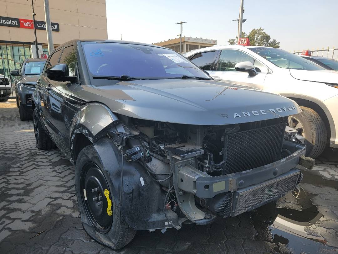 2017 LAND ROVER RANGE ROVER EVOQUE SE — 85231 Miles — Lot 38452236 — Souq - Marhaba Auctions Used Cars - Image 4