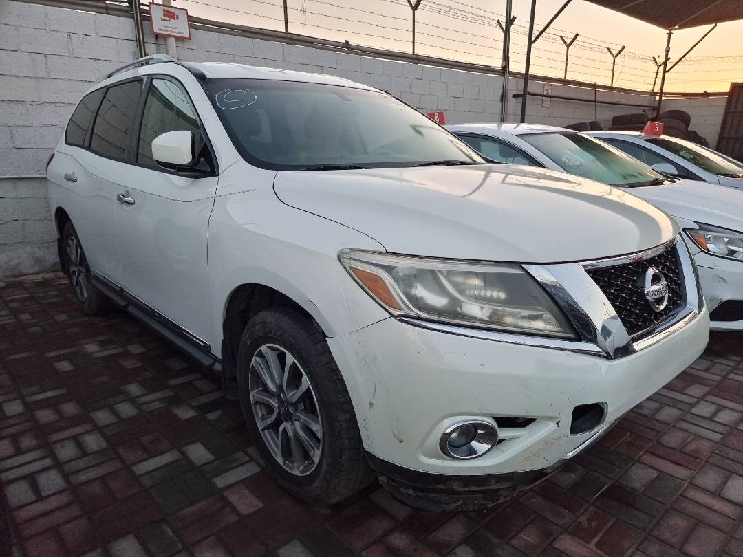 2013 NISSAN PATHFINDER — 173702 Miles — Lot 215487 — Ind. 12 - Marhaba Auctions Used Cars - Image 3