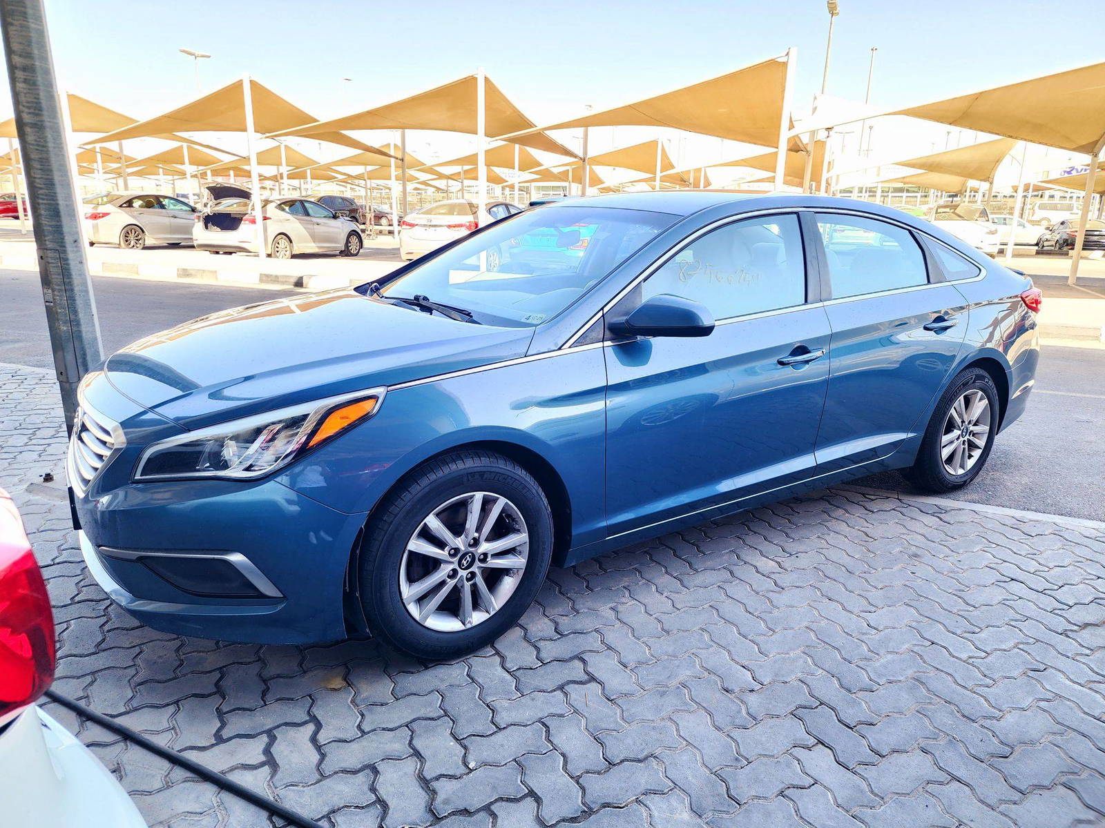 2017 HYUNDAI SONATA — 149546 Miles — Lot H591159 — Souq - Marhaba Auctions Used Cars - Image 5