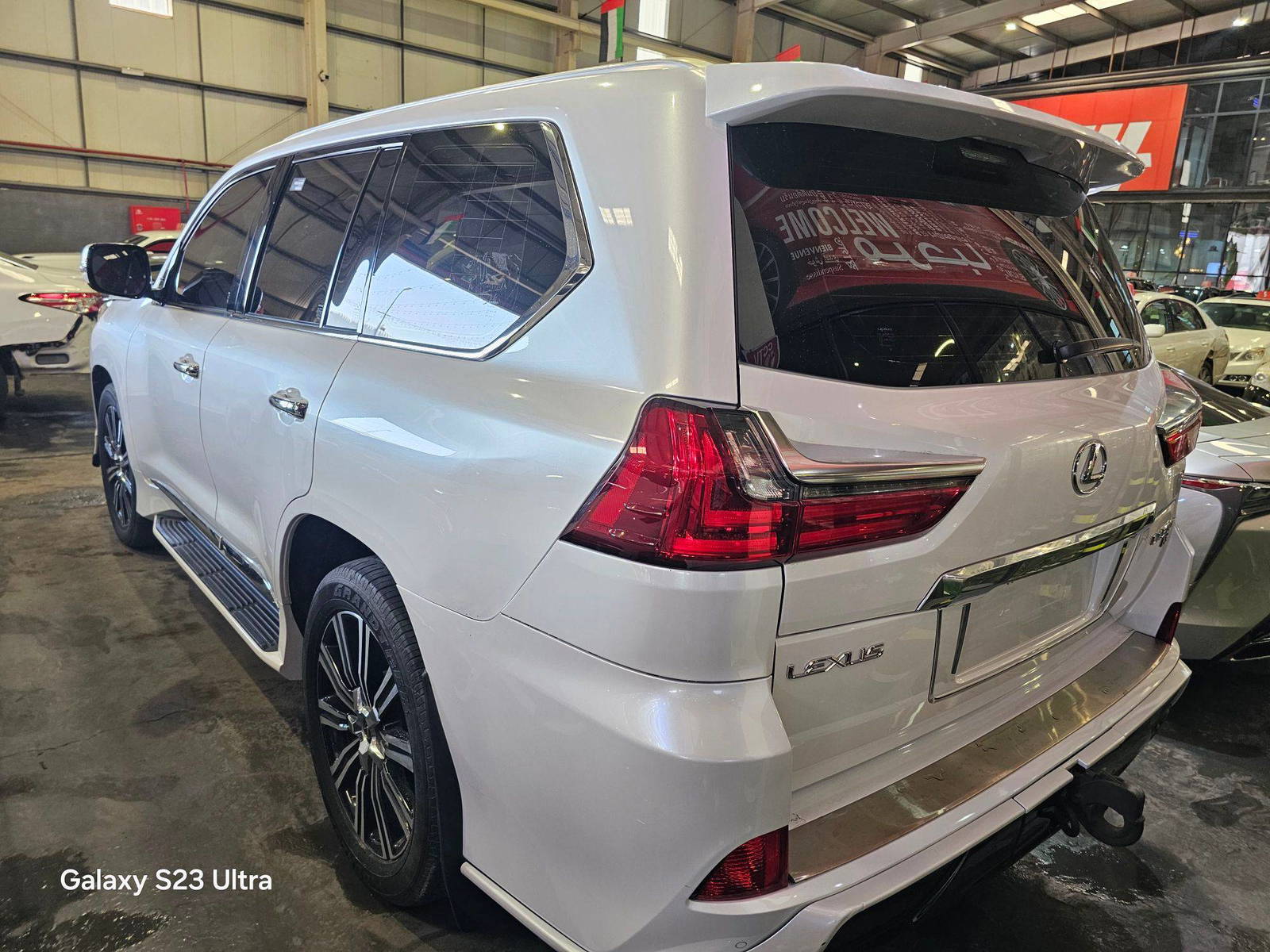 2021 LEXUS LX 570 — 95660 KM — Lot M4334709 — Main - Marhaba Auctions Used Cars - Image 6