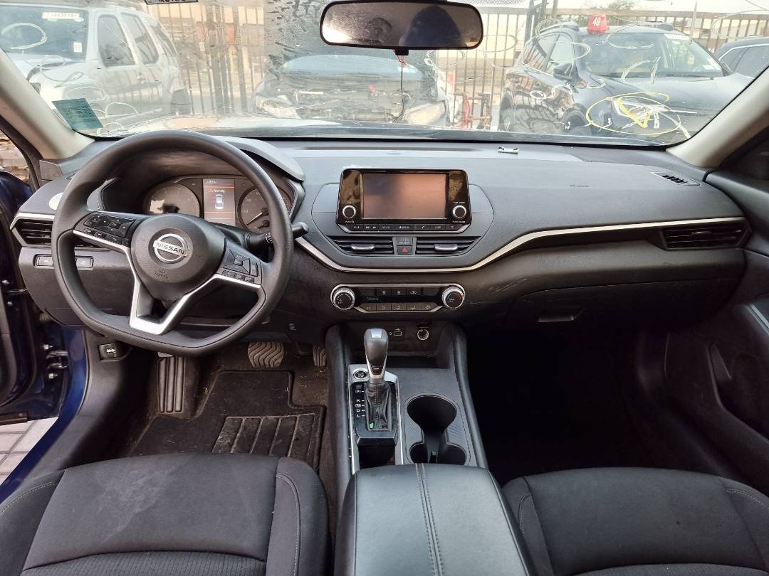 2022 NISSAN ALTIMA — 48126 Miles — Lot 78016054 — Ind. 12 - Marhaba Auctions Used Cars - Image 8