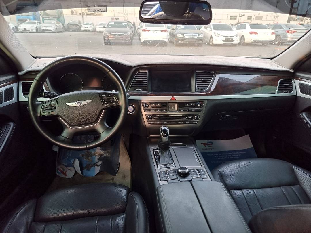 2014 HYUNDAI GENESIS — 157666 KM — Lot 215478 — Ind. 12 - Marhaba Auctions Used Cars - Image 7