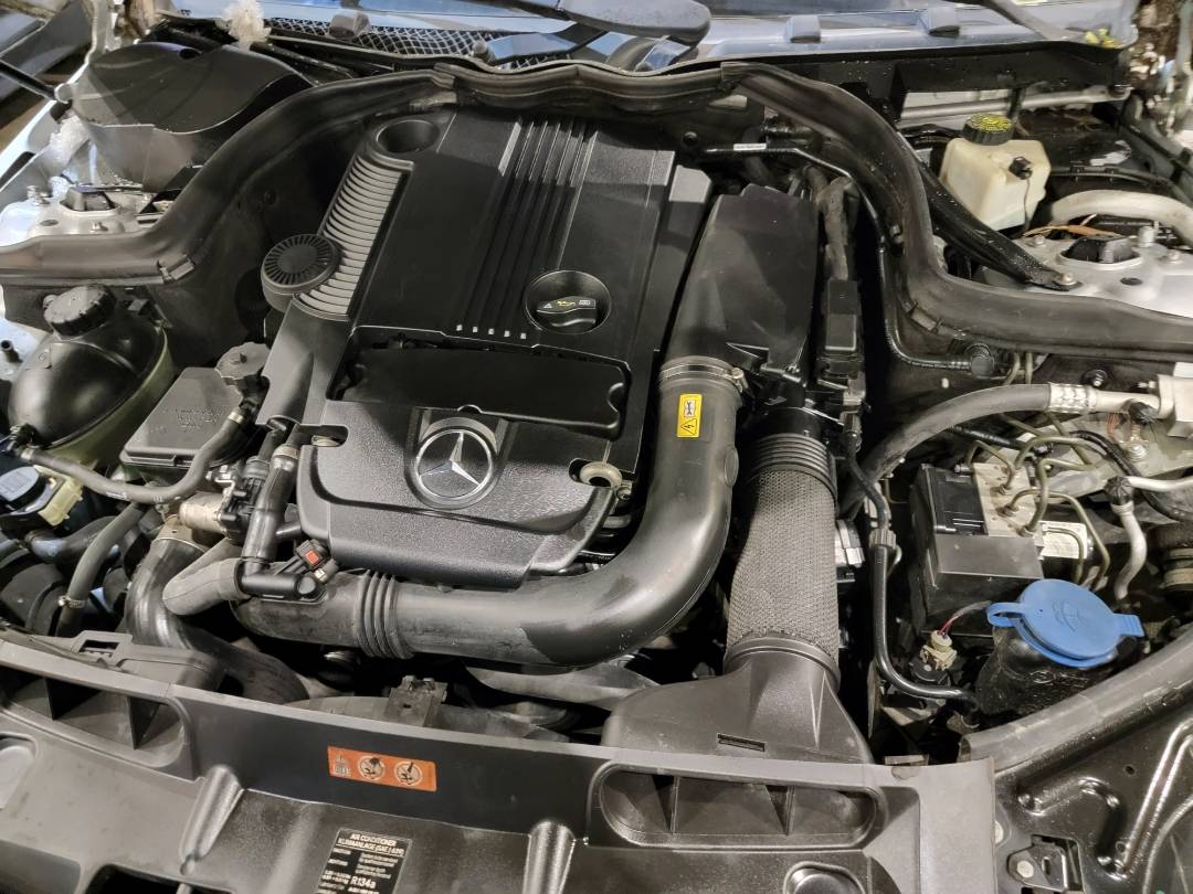 2012 MERCEDES BENZ C 250 — 193573 Miles — Lot R215020 — Main - Marhaba Auctions Used Cars - Image 11