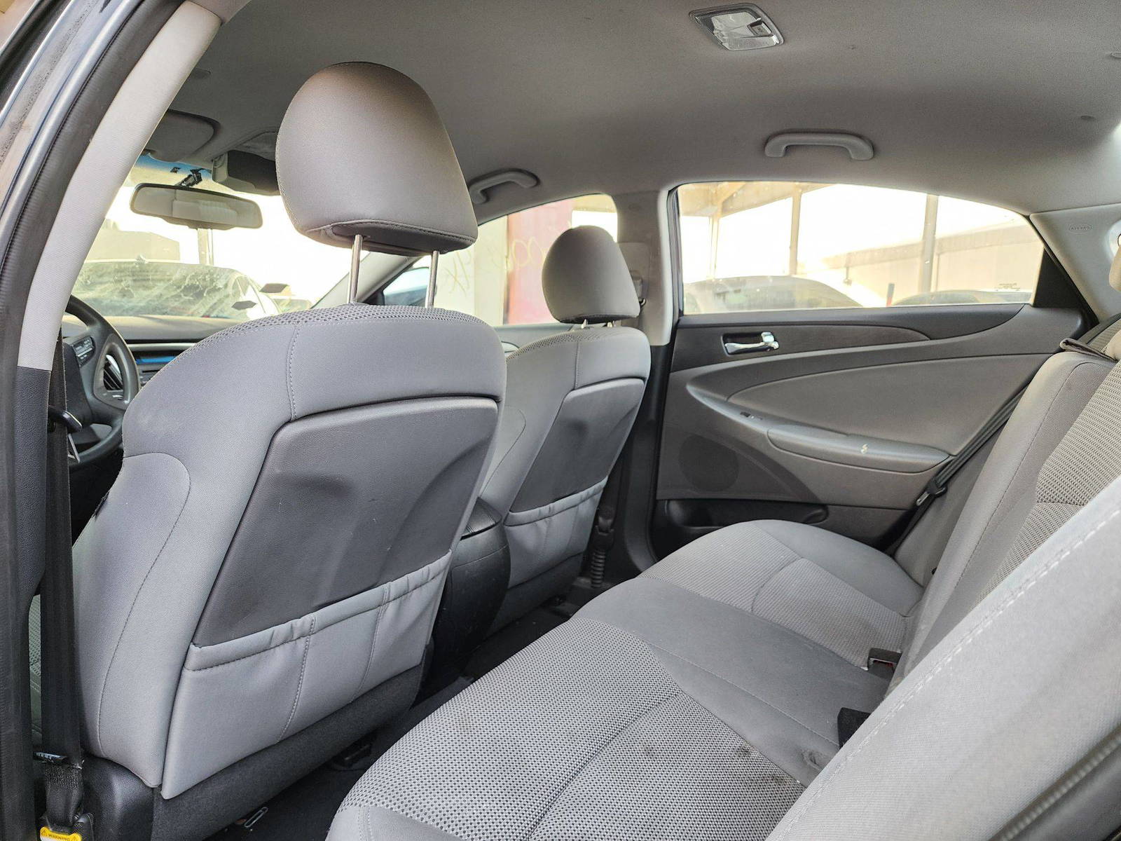 2013 HYUNDAI SONATA — 116580 Miles — Lot 83411 — Souq - Marhaba Auctions Used Cars - Image 6