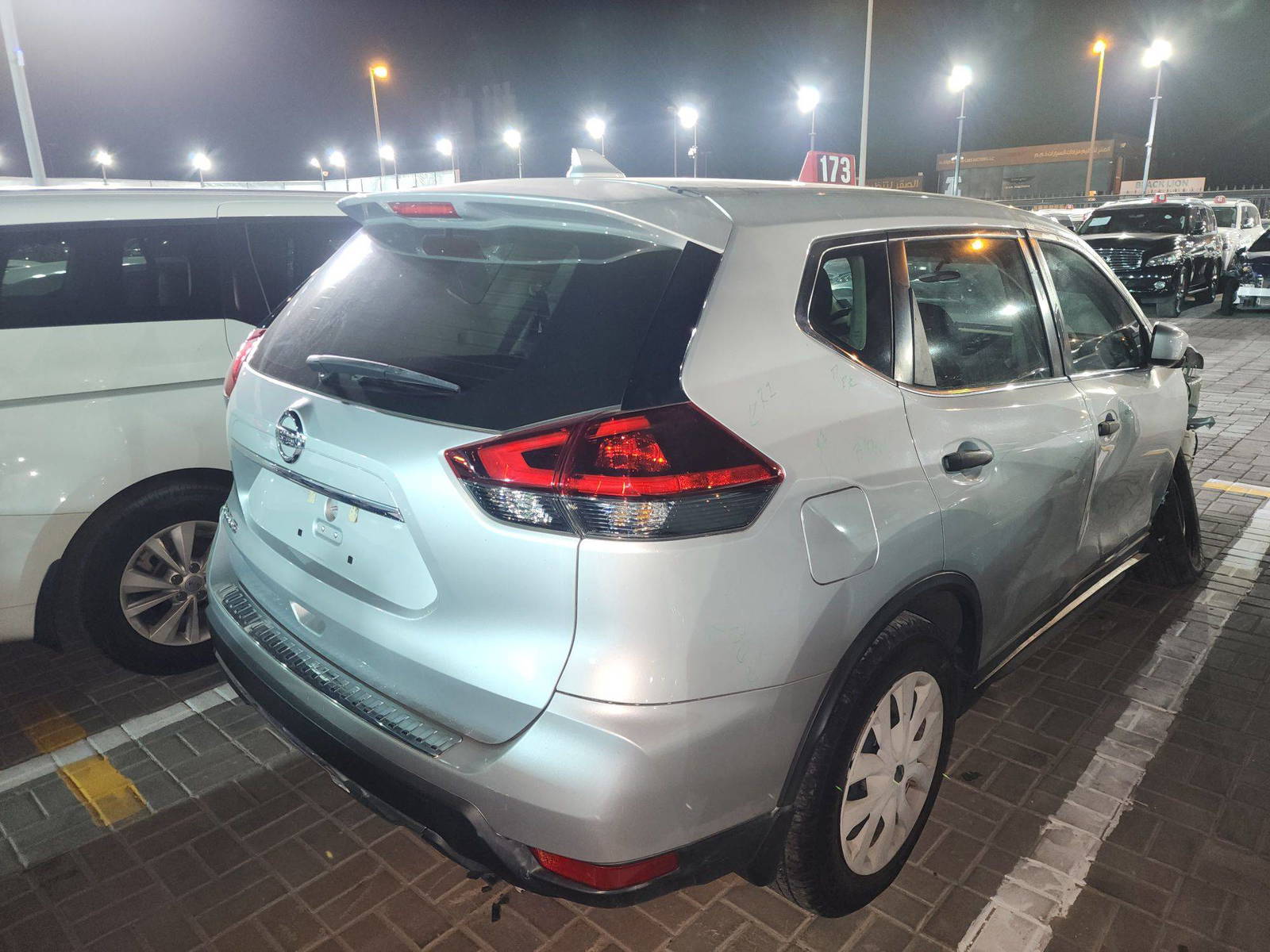 NISSAN ROGUE 2018 - Marhaba Auction Used Cars - Image 4