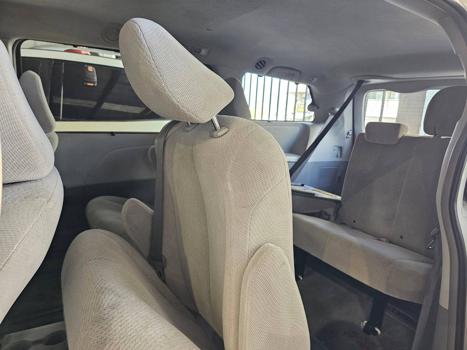 TOYOTA SIENNA 2013 - Marhaba Auction Used Cars - Image 7