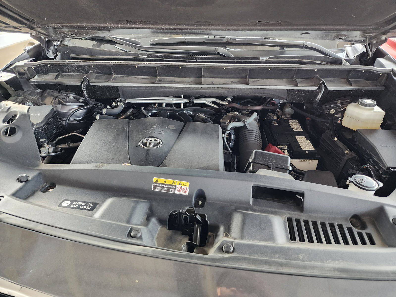 2022 TOYOTA HIGHLANDER — 15834 Miles — Lot 38228928 — Souq - Marhaba Auctions Used Cars - Image 7