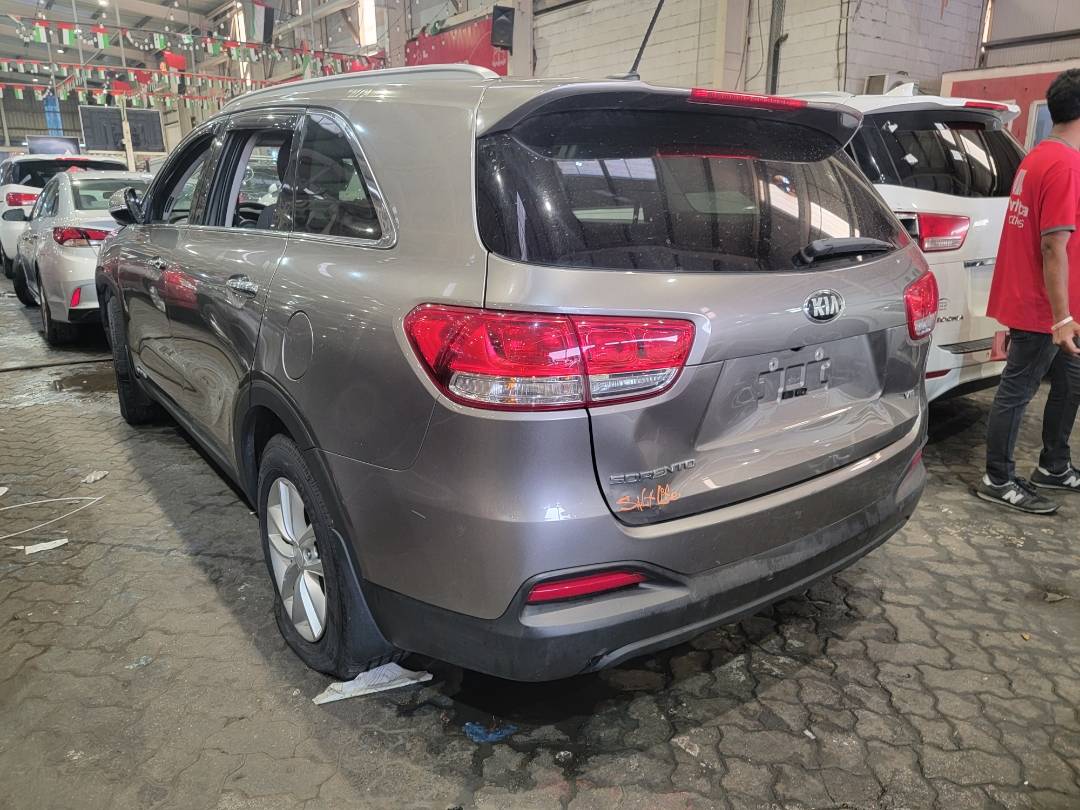 2018 KIA SORENTO — 102122 Miles — Lot 373864 — Main - Marhaba Auctions Used Cars - Image 3